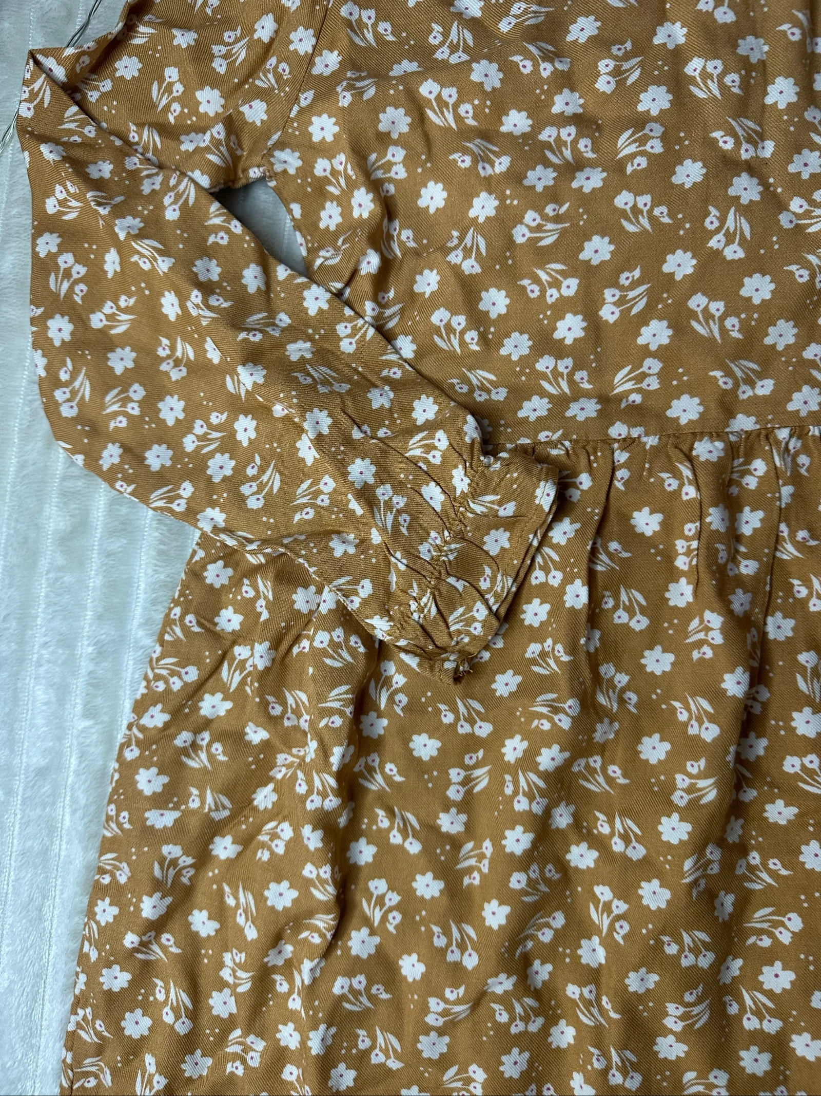 Vestido de Mangas Longas Kiabi 8 anos Amarelo Mostarda e Branco – photo 4